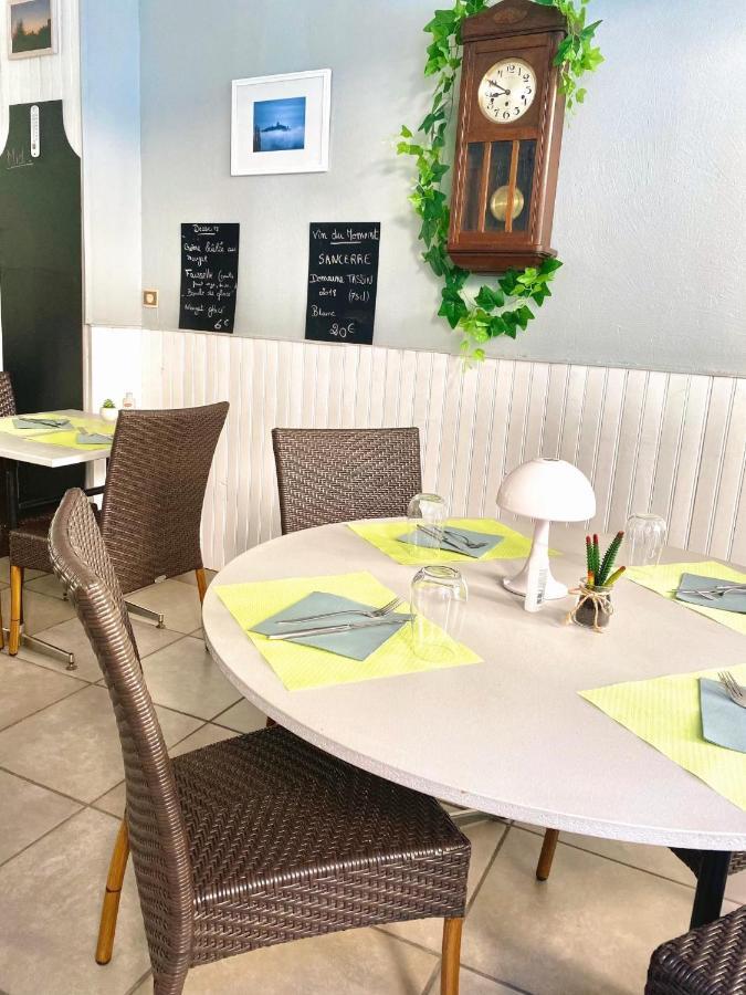 Les Voyageurs Hotel Charols Ngoại thất bức ảnh