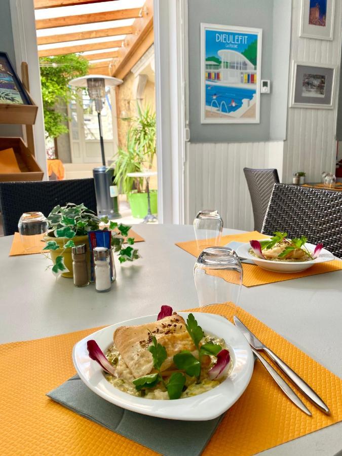 Les Voyageurs Hotel Charols Ngoại thất bức ảnh